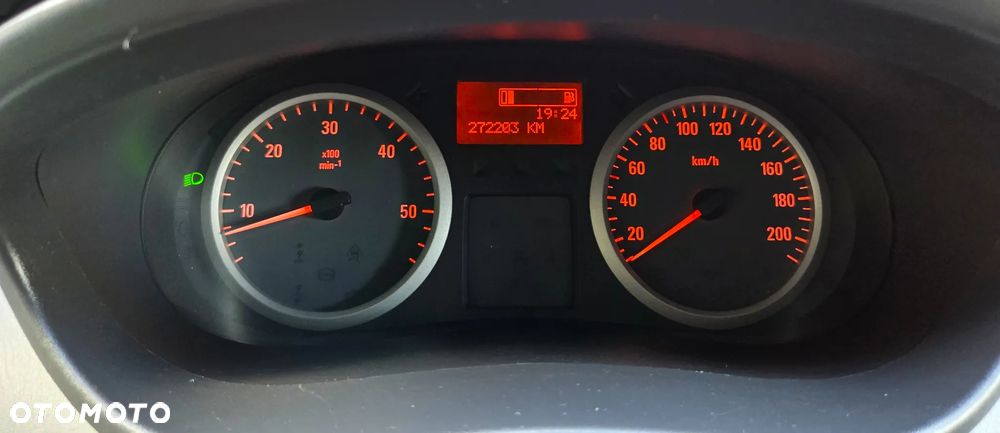 Opel Vivaro - 14