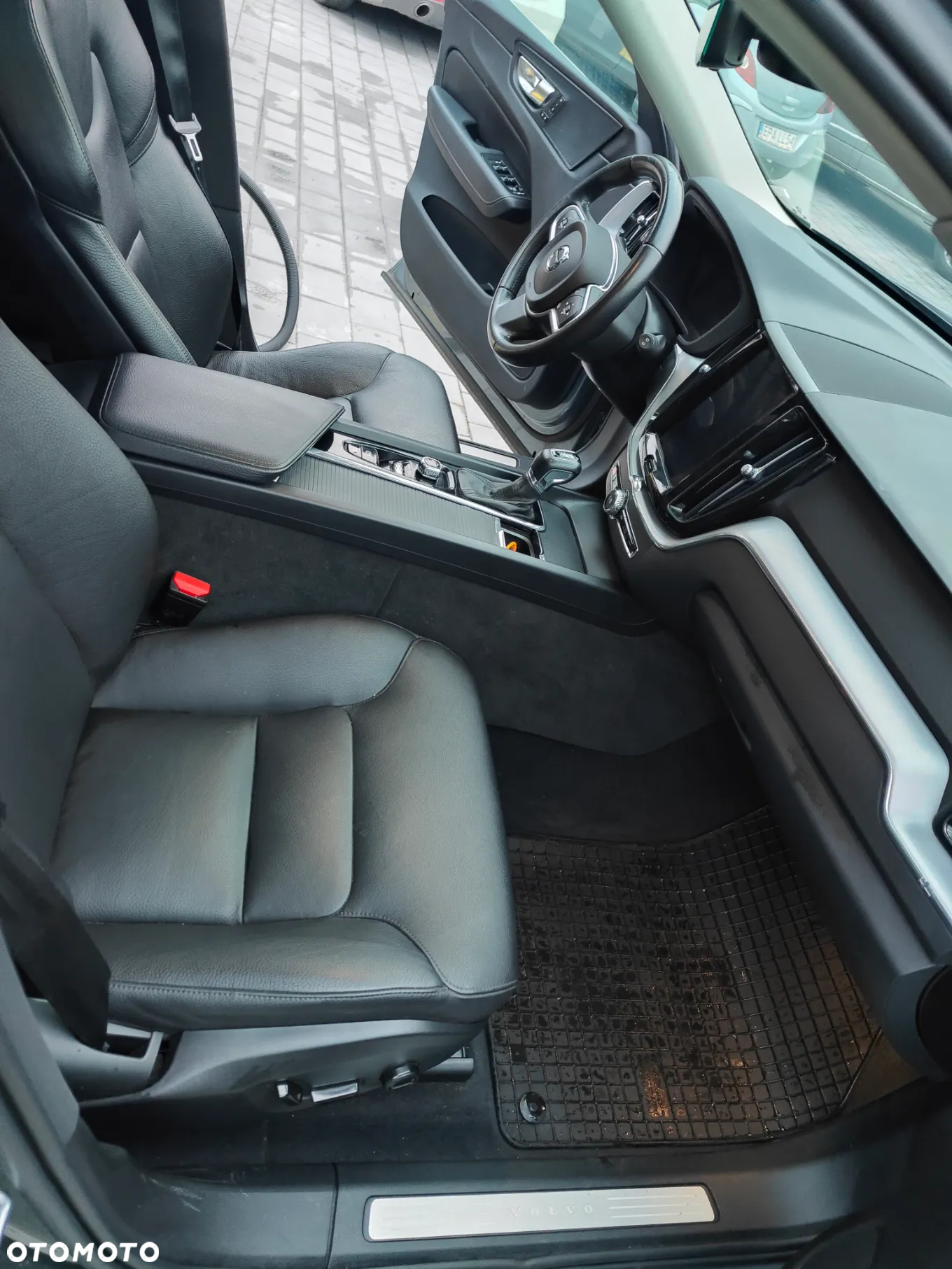 Volvo XC 60 T6 GPF AWD Momentum - 15