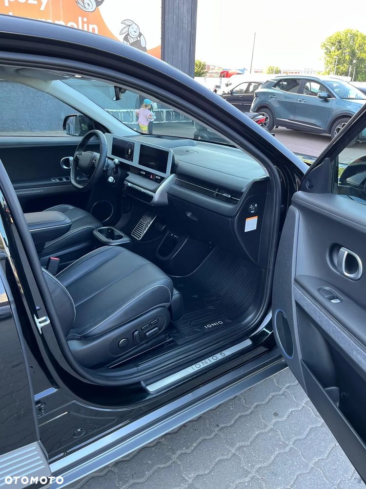 Hyundai IONIQ 5 - 12