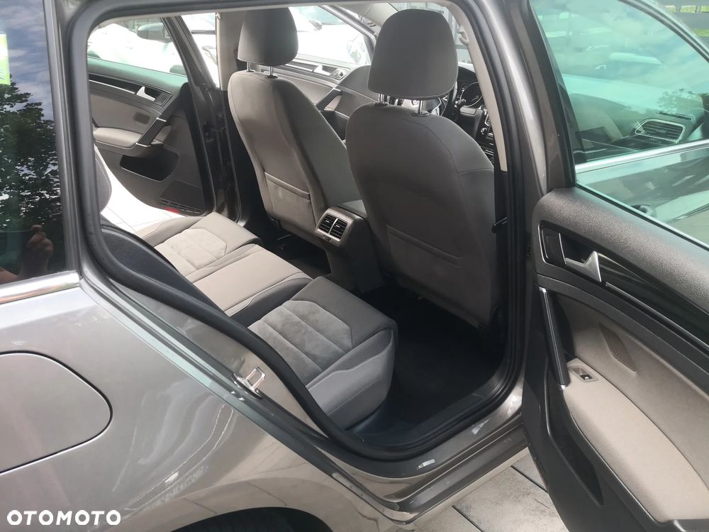 Volkswagen Golf Variant 1.4 TSI BlueMotion Technology Highline - 22