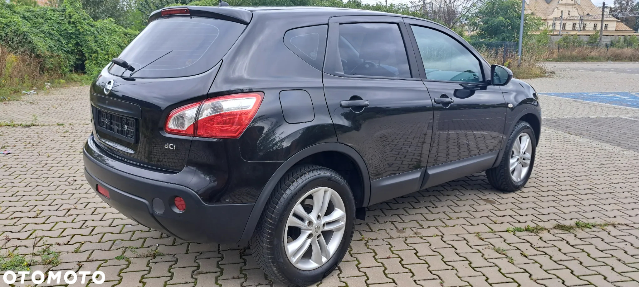 Nissan Qashqai - 12