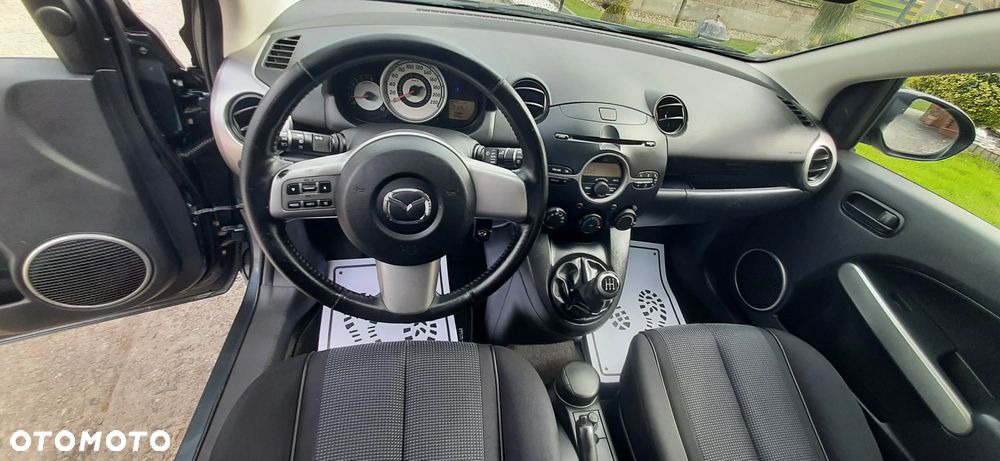 Mazda 2 - 33