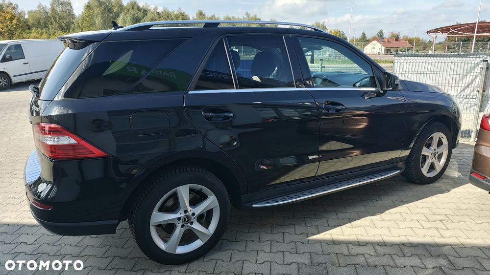 Mercedes-Benz ML 350 BlueTec 4-Matic - 14