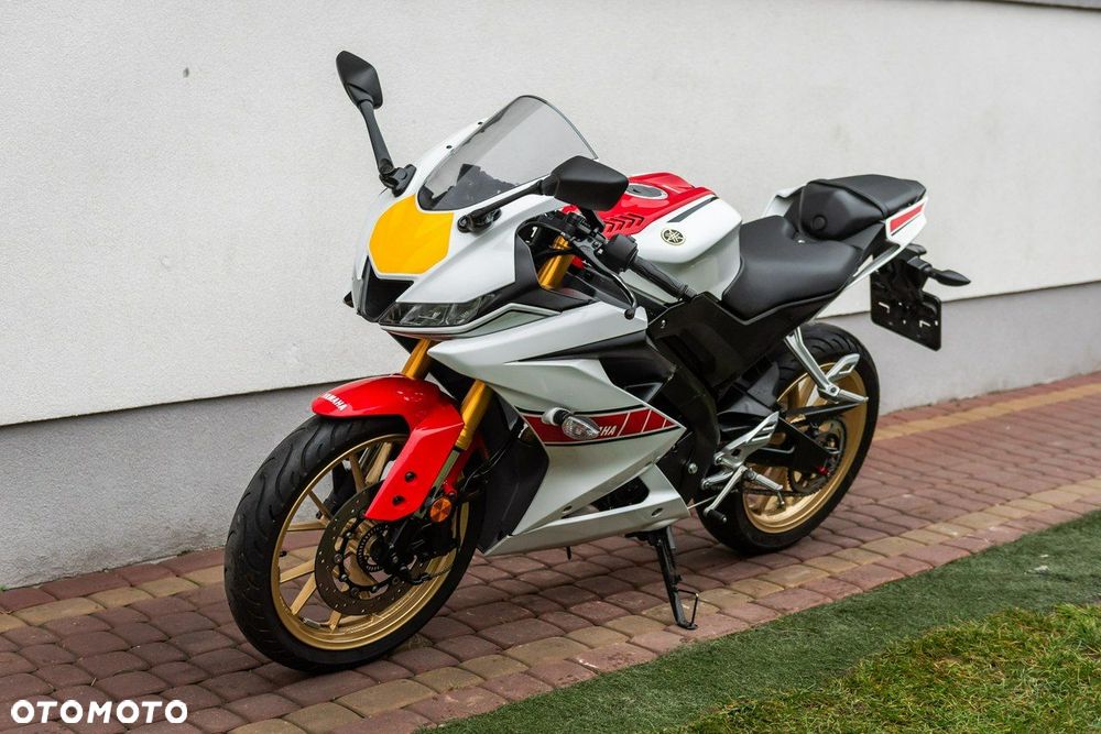 Yamaha YZF - 6