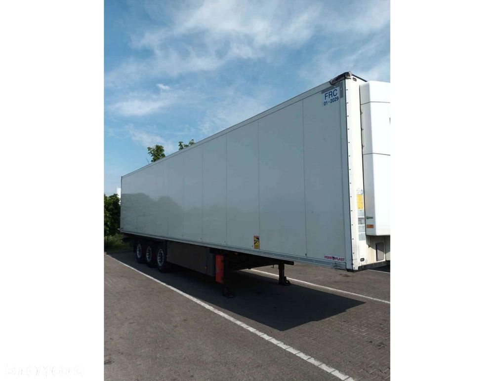 Schmitz Cargobull SKO FP 60 ThermoKing SLXi 300 - 5