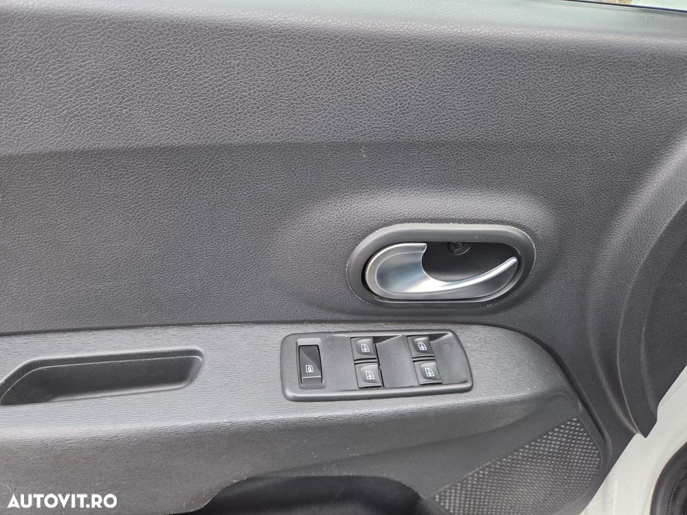 Dacia Lodgy 1.5 Blue dCi Laureate - 12