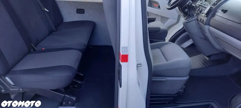Volkswagen Transporter Caravelle Kurz DSG Comfortline - 19
