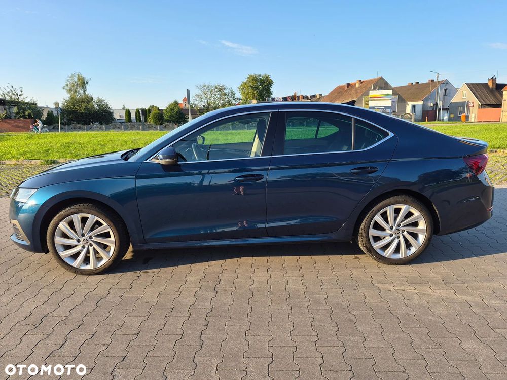 Skoda Octavia 2.0 TDI Style DSG - 2