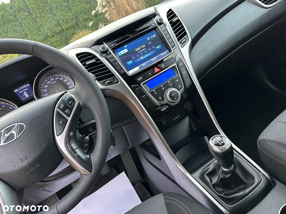 Hyundai i30 1.6 GDI Premium - 5