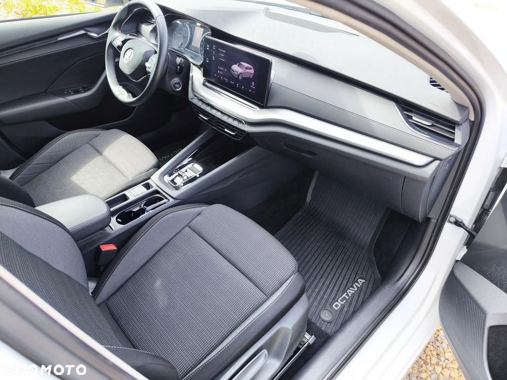 Skoda Octavia - 10