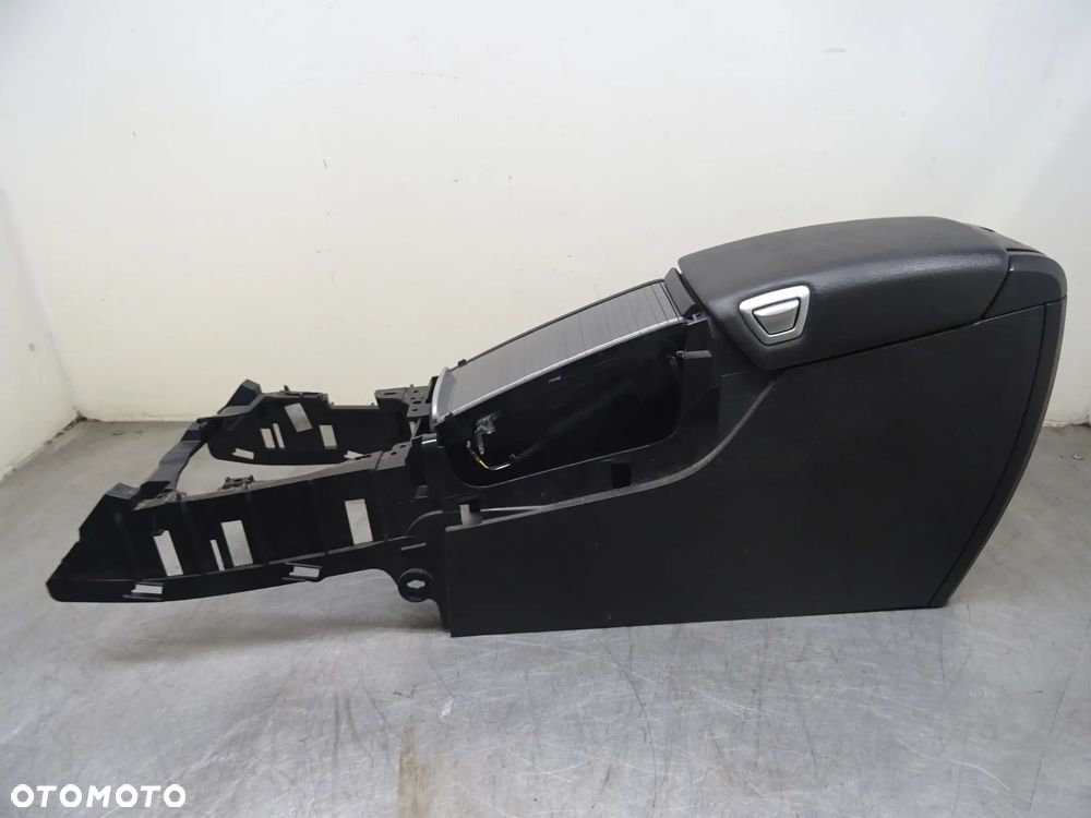 VOLVO S60 LIFT 2.4B PODŁOKIETNIK TUNEL ŚRODKOWY - 11