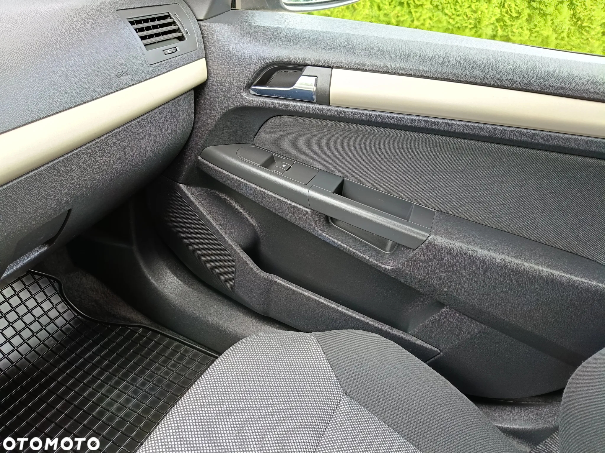 Opel Astra 1.4 Easytronic - 24