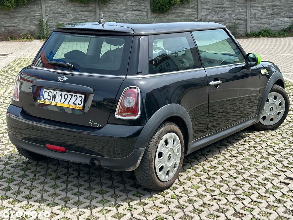 MINI ONE - 9