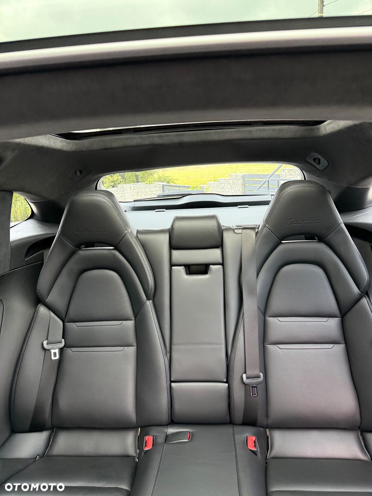 Porsche Panamera Turbo - 29