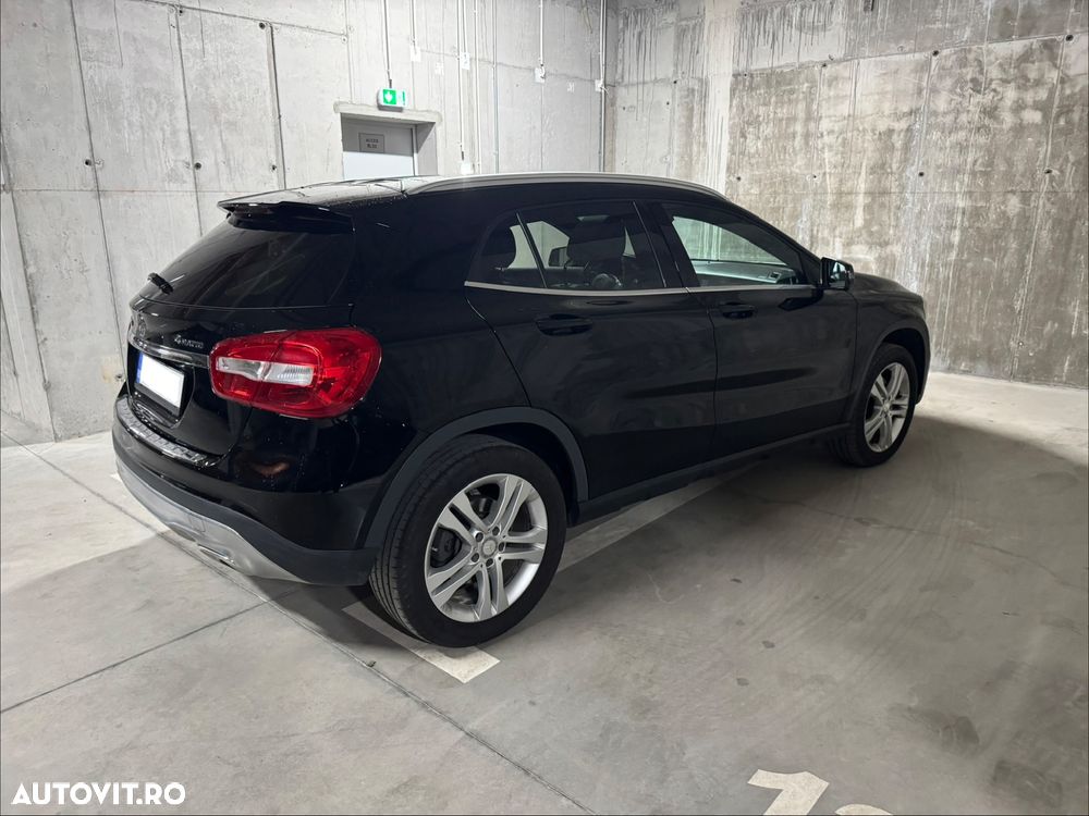 Mercedes-Benz GLA 250 4MATIC Aut. - 4