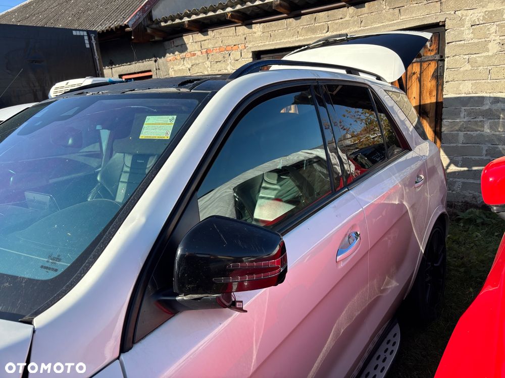 Mercedes-Benz GLE - 7