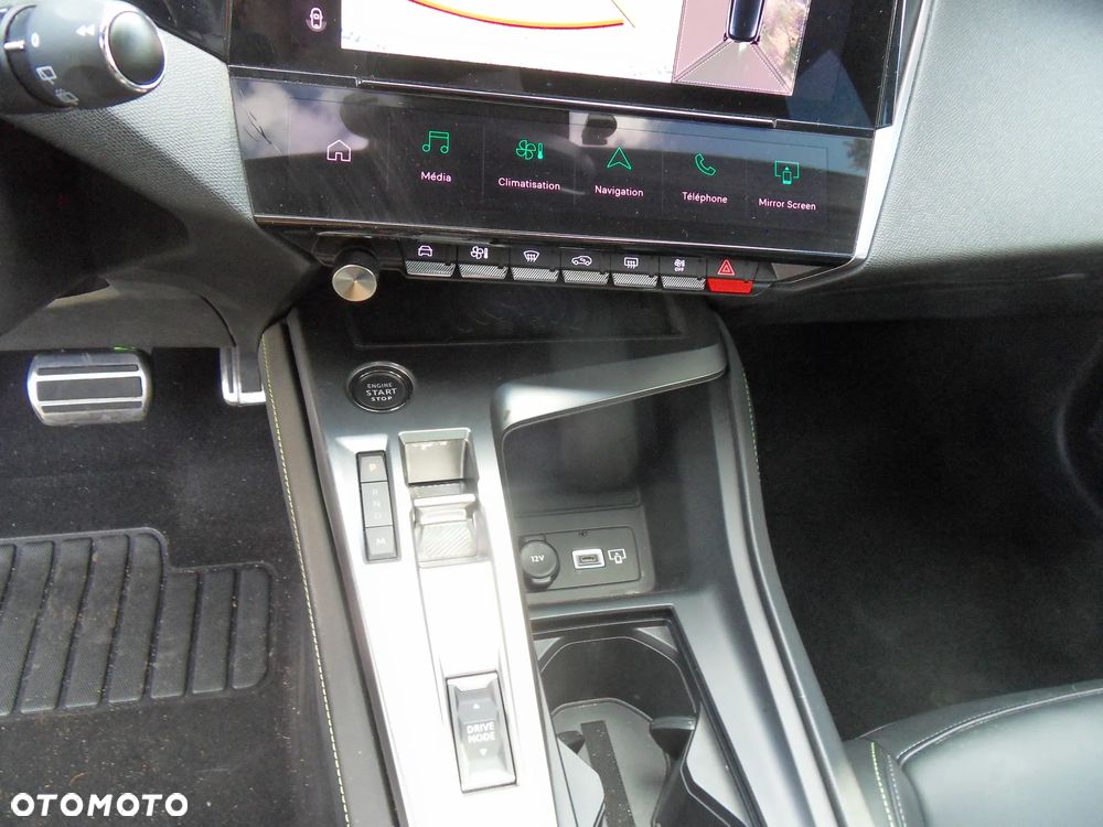 Peugeot 308 PureTech 130 EAT8 GT - 22