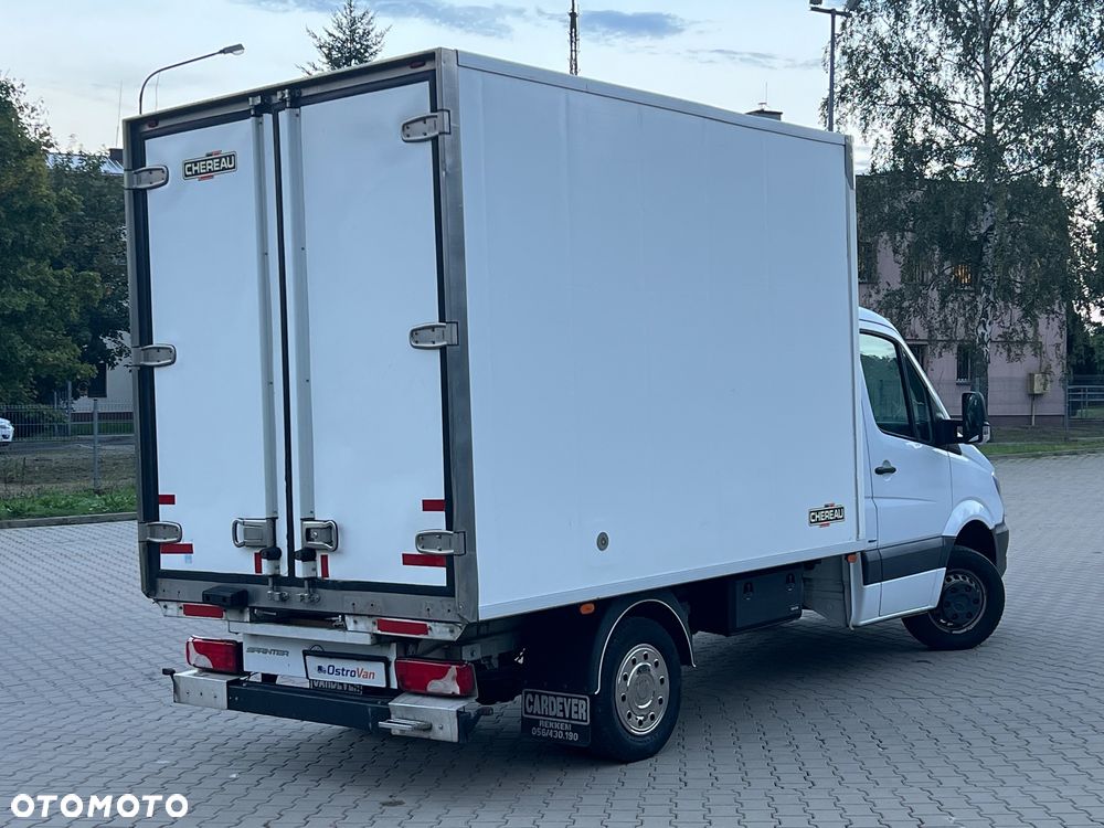 Mercedes-Benz Sprinter 419 - 28
