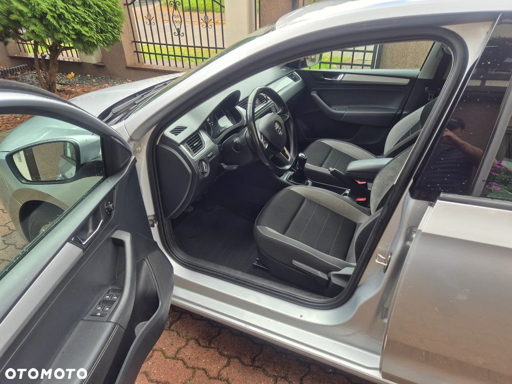 Skoda RAPID Spb 1.6 TDI DPF Ambition - 6