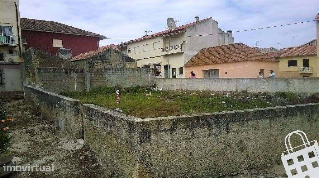 Terreno para construção urbana com a área de 352 m2, viabilidade até d - Grande imagem: 3/7