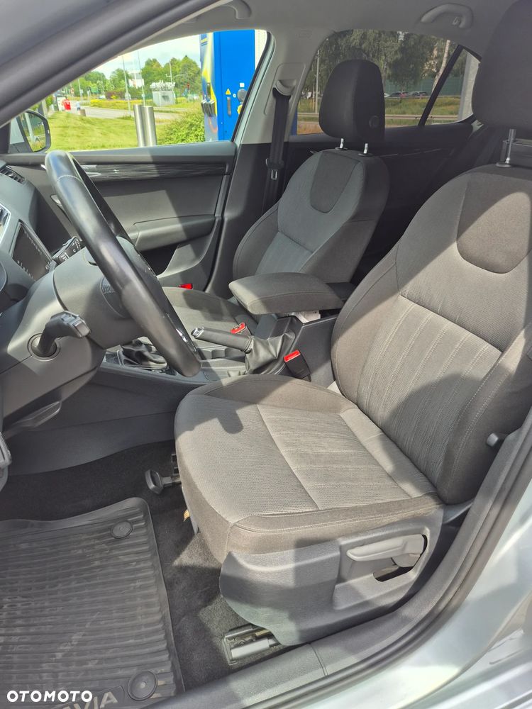 Skoda Octavia 2.0 TSI Style DSG - 19