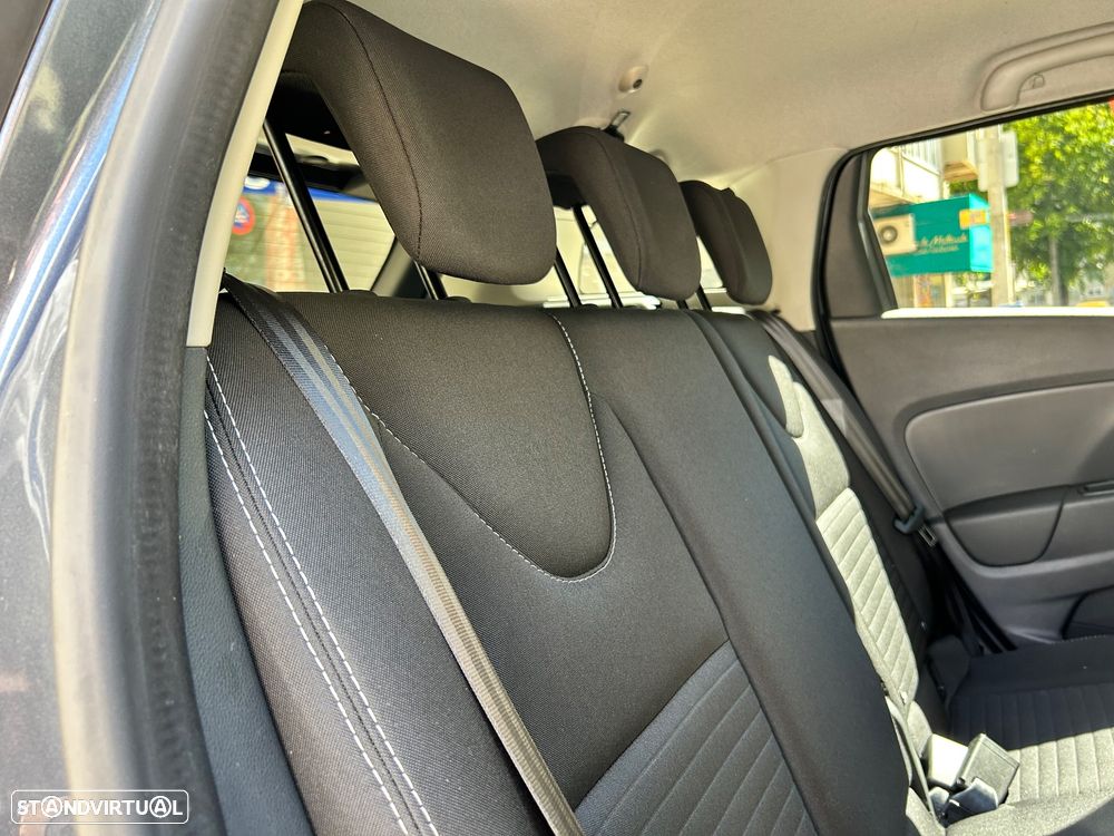 Renault Clio Sport Tourer 0.9 TCe Limited Edition - 10