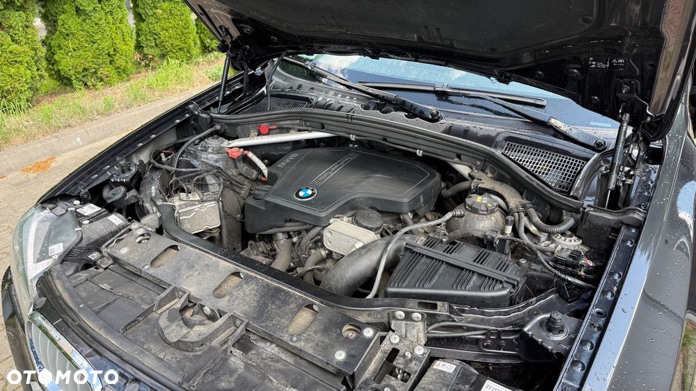 BMW X4 xDrive20i xLine - 16