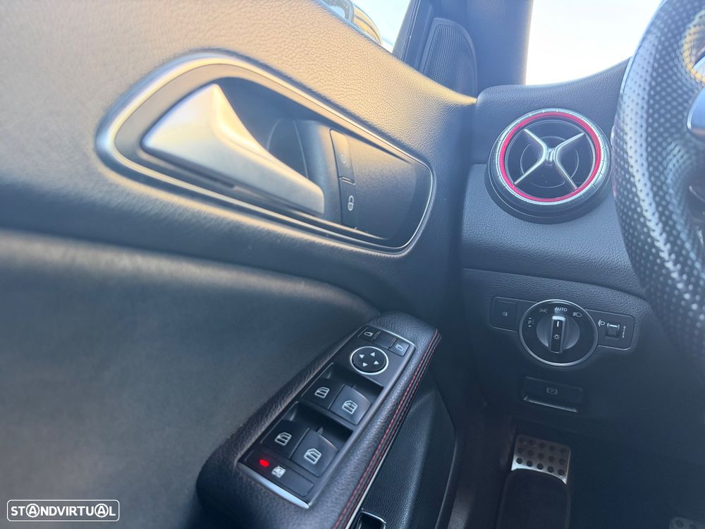 Mercedes-Benz CLA 220 d 7G-DCT AMG Line - 13