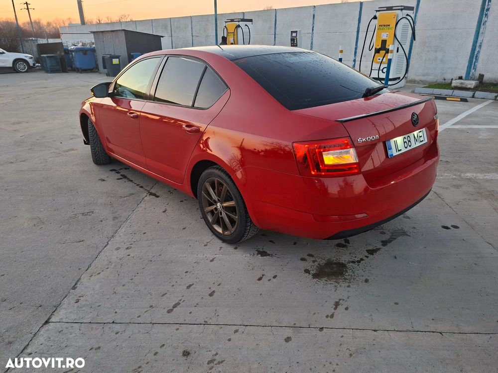 Skoda Octavia 2.0 TDI ELEGANCE - 5