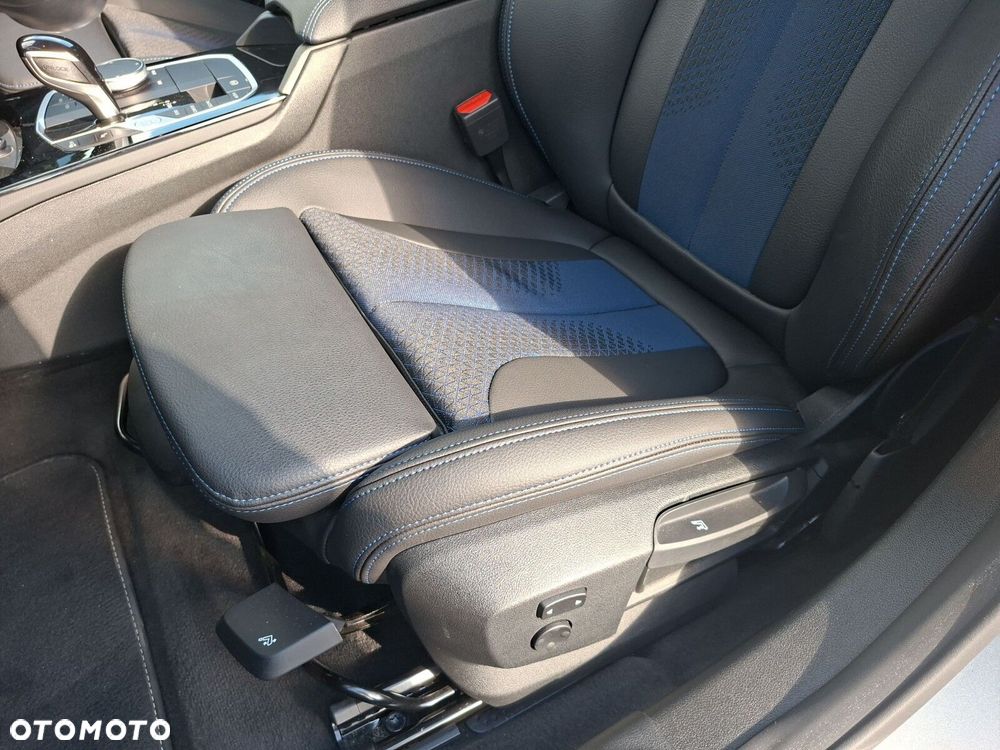 BMW Seria 2 218i M Sport - 14