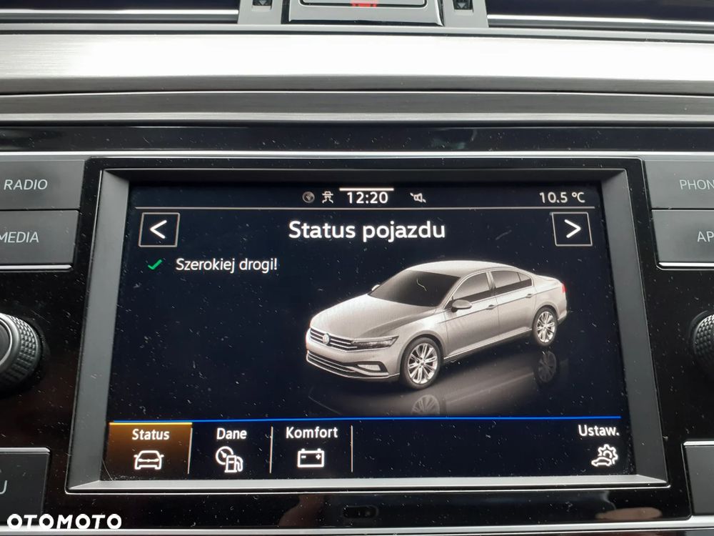 Volkswagen Passat - 21