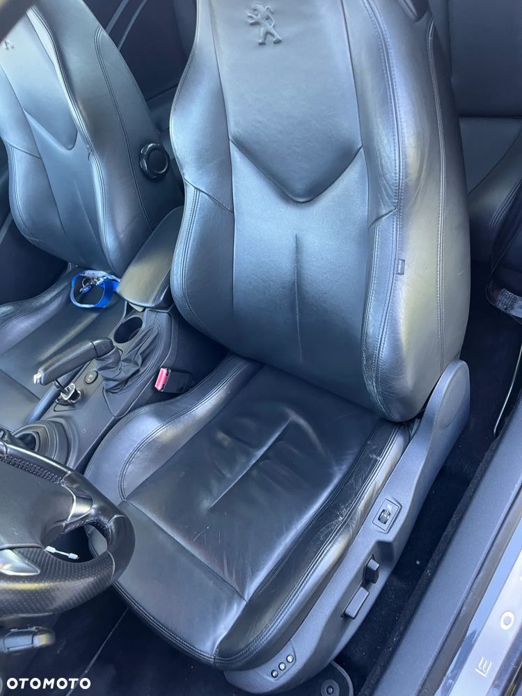 Peugeot RCZ 2.0 HDi FAP 165 - 4