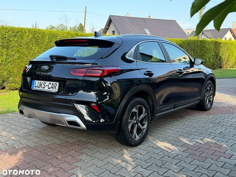 Kia XCeed 1.5 T-GDI OPF BLACK XDITION - 40