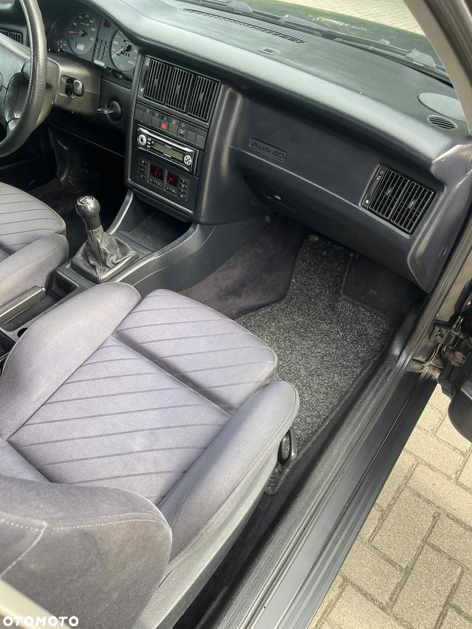 Audi 80 2.6 E - 9