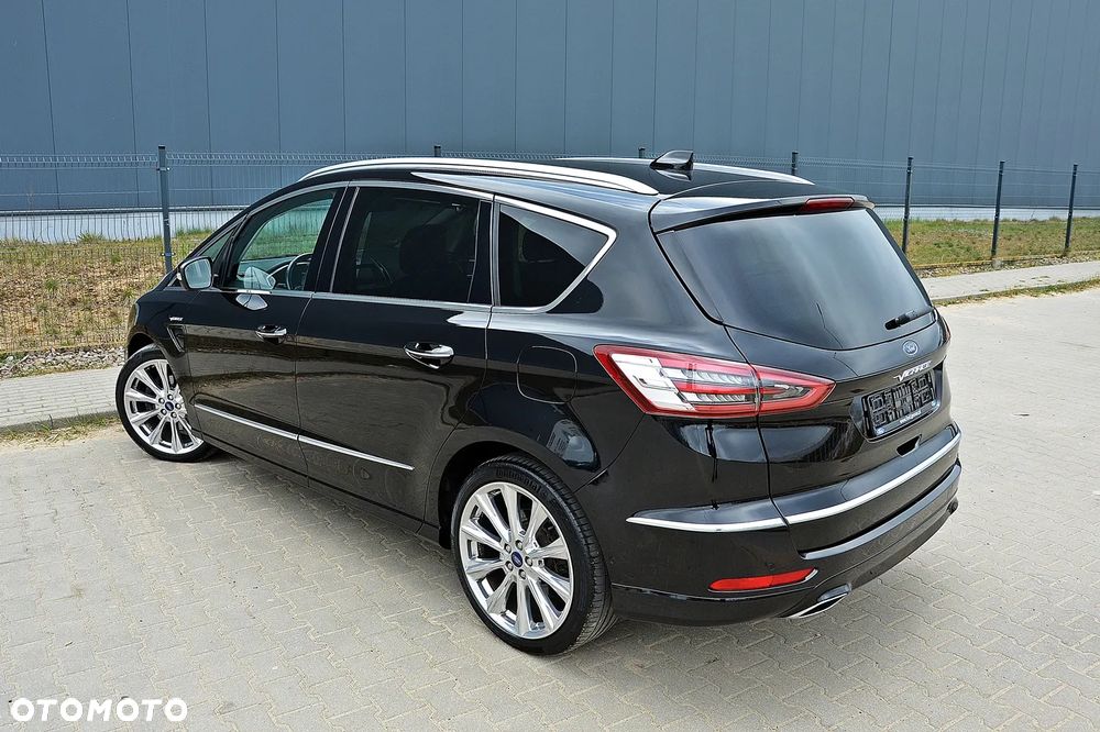 Ford S-Max - 19