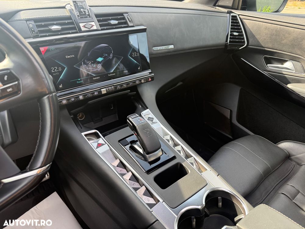 DS Automobiles DS 7 Crossback - 16
