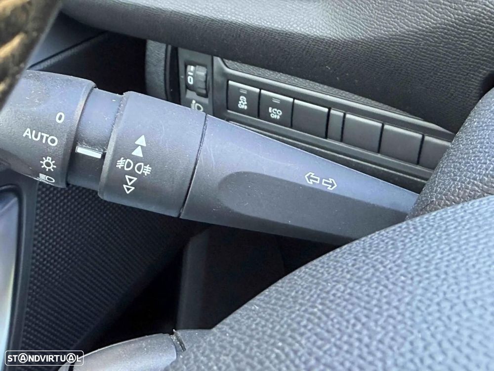 Peugeot 308 1.6 BlueHDi Style - 39
