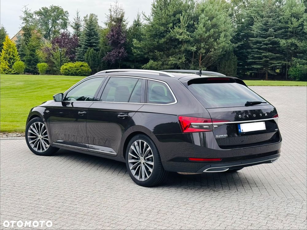 Skoda Superb 2.0 TDI SCR 4x4 L&K DSG - 13