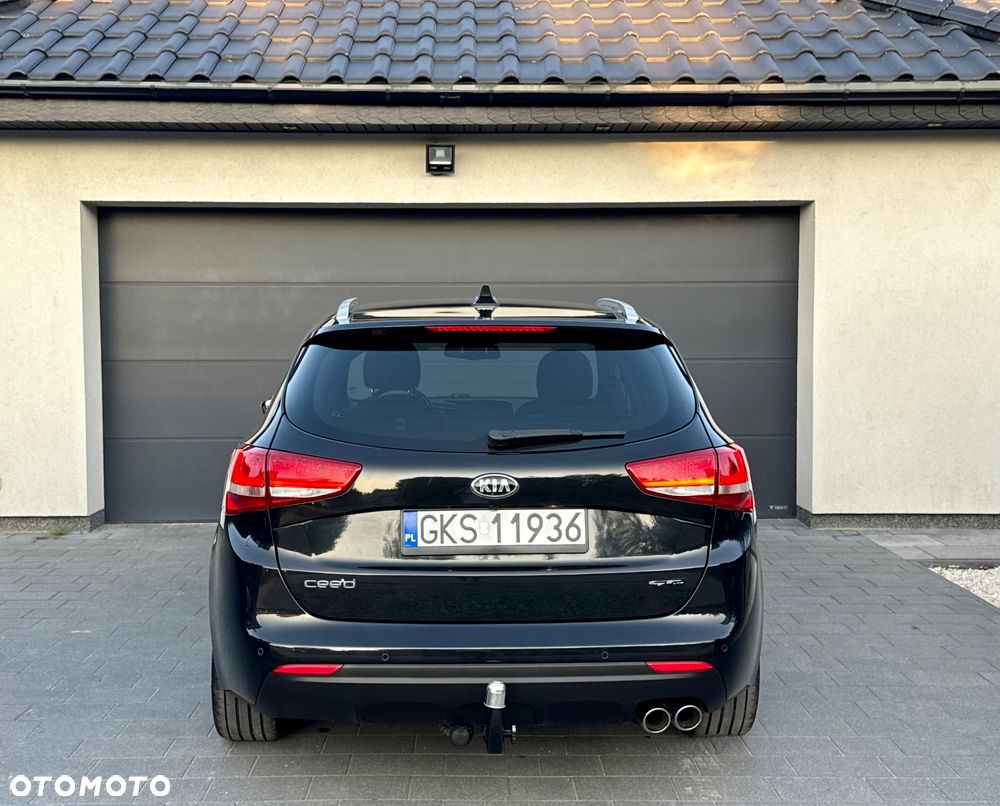 Kia Ceed 1.6 CRDi 136 ISG GT Line - 23
