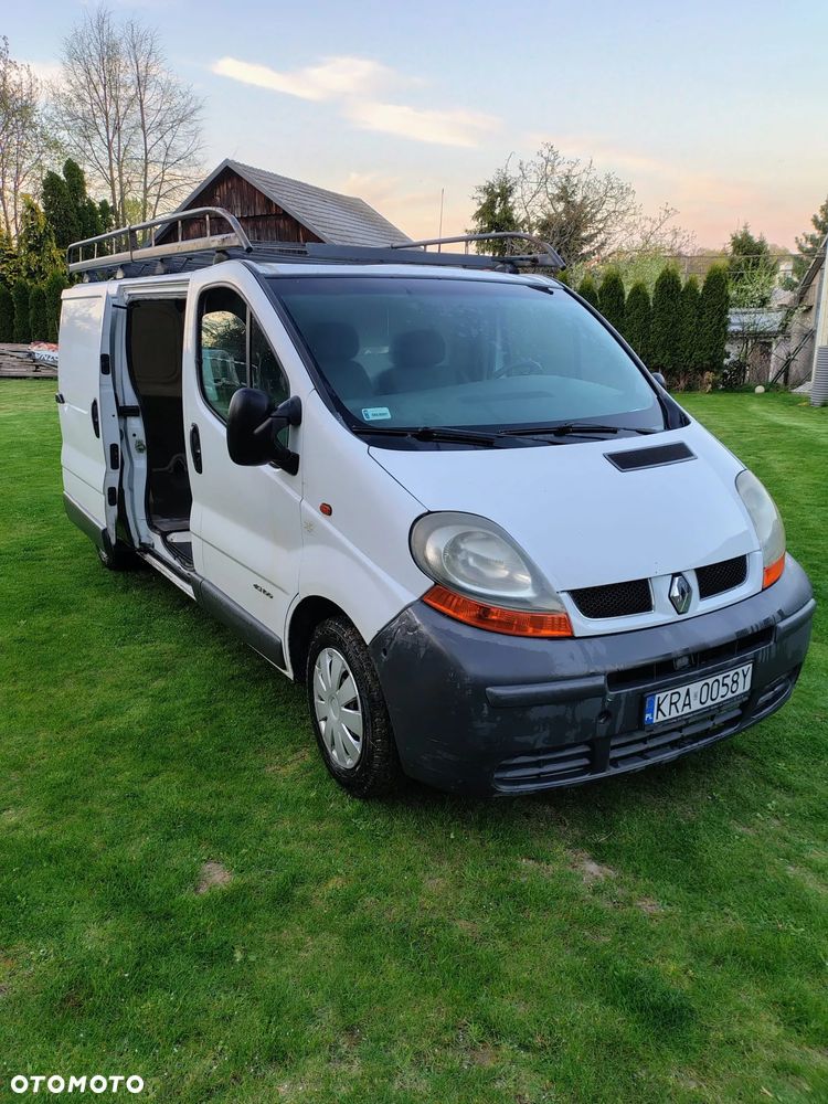 Renault Trafic - 2