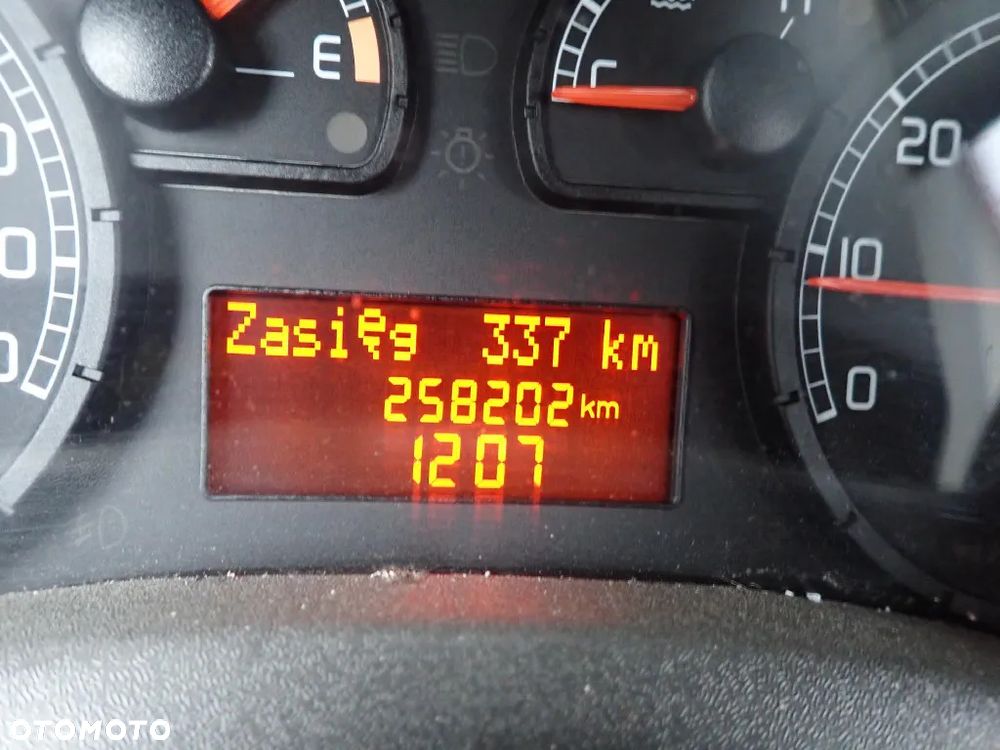 CZĘŚCI - Fiat Doblo I 1,9 JTD M-JET 120KM 186A9000 FILM LIFT PANORAMA 5os. lakier 597 2006r. INDEX - 9771 - 18