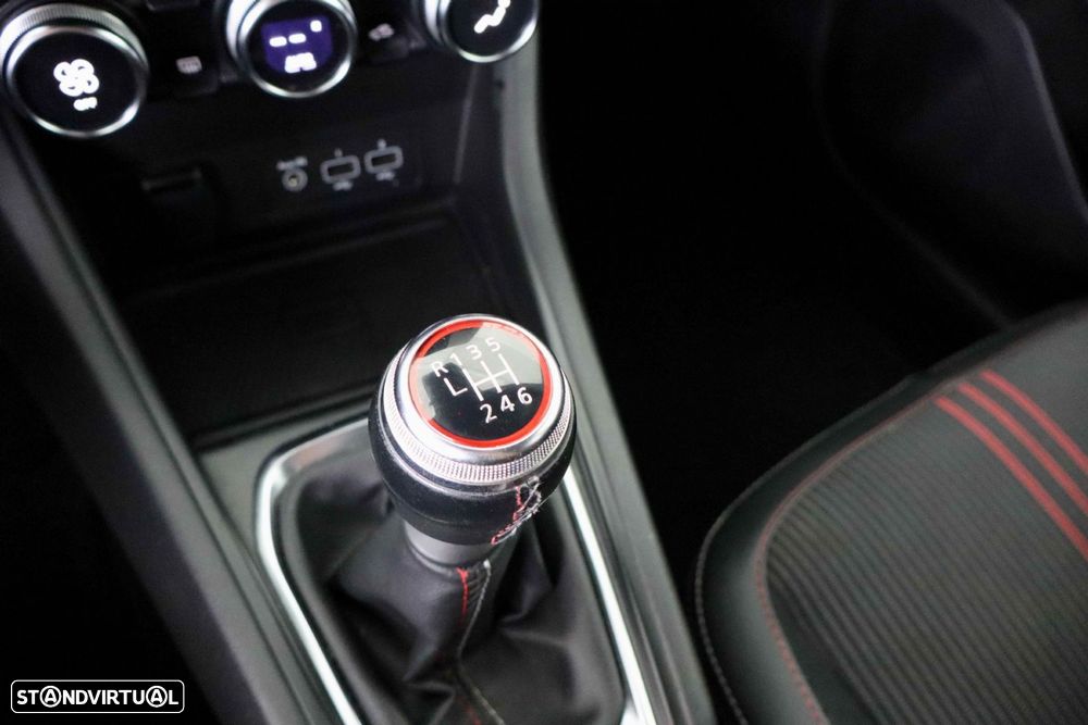 Renault Captur 1.0 TCe Techno - 23