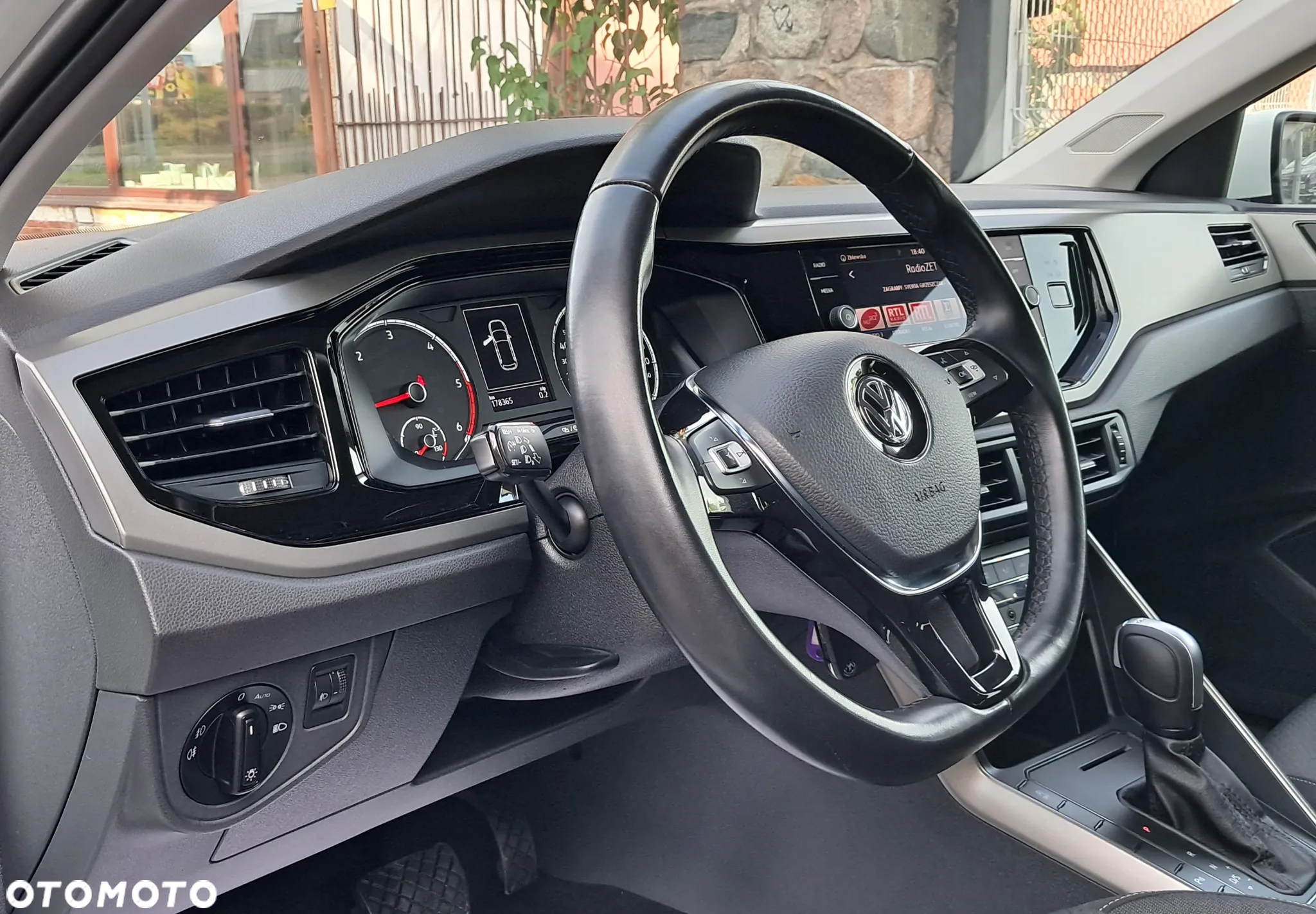 Volkswagen Polo 1.6 TDI SCR DSG Highline - 31