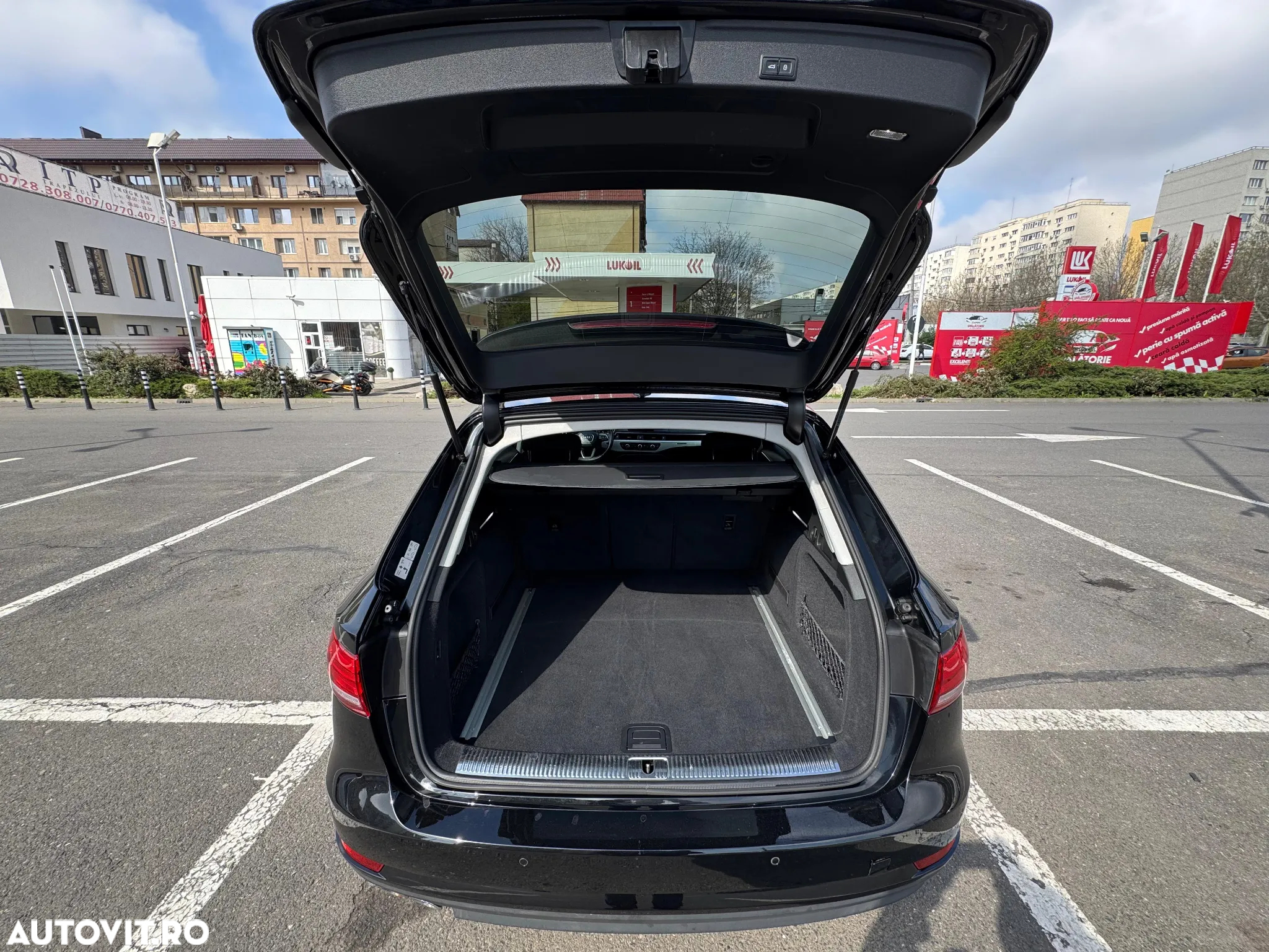 Audi A4 Avant 2.0 40 TDI quattro S tronic Advanced - 9
