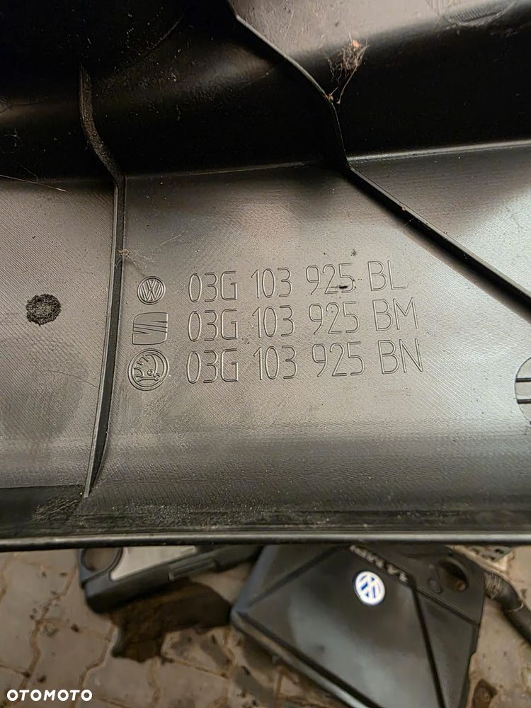 VW  OBUDOWA POKRYWA SILNIKA TDI 03G103925BL - 2