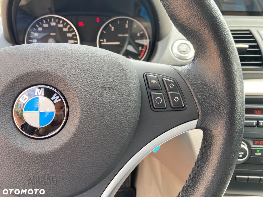 BMW Seria 1 118d - 17