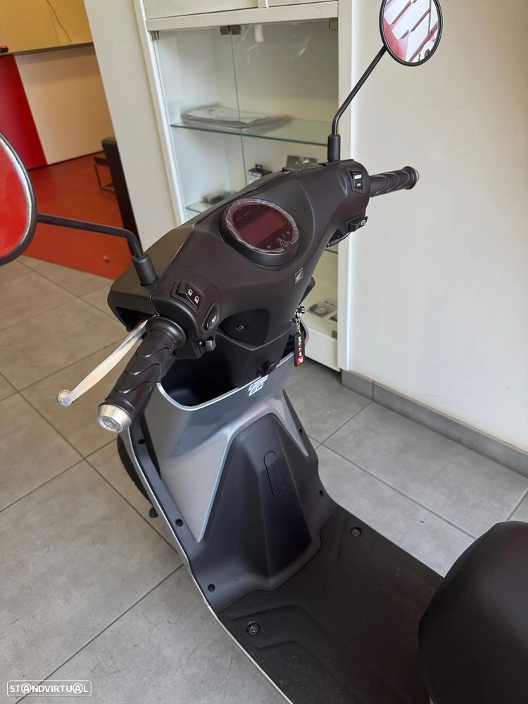 Honda Z EM1 eletrica - 3