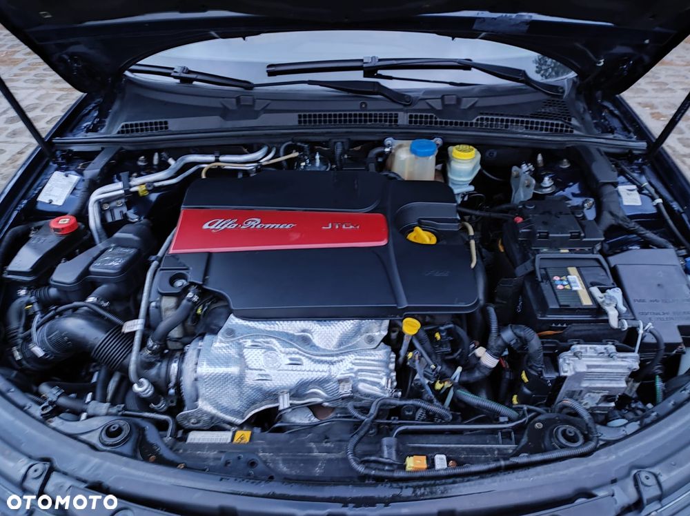 Alfa Romeo 159 2.0JTDM Sport Plus - 16