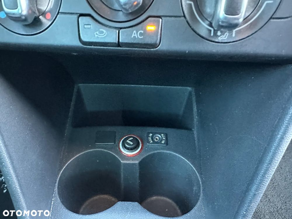 Volkswagen Polo 1.2 Comfortline - 21