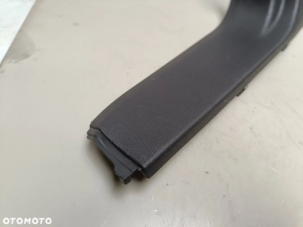 Osłona Progu Skoda Superb 2 Kombi II FL Poszycie słupka Plastik Prawy 3T9868224 - 6